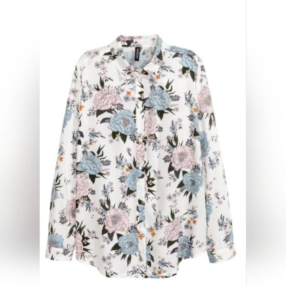 H&M Divided Floral Blue & Pink Button Down Shirt Size 14 - Picture 2 of 9